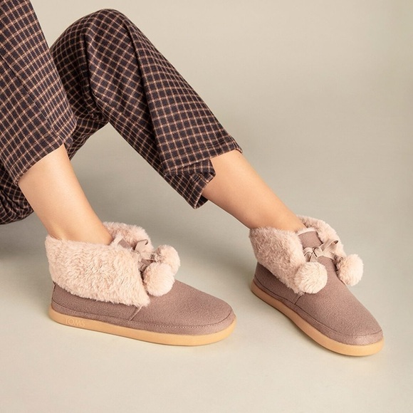 Toms Celeste Cheetah Shearling Booties Slippers Cozy Indoor Outdoor Size… - Picture 12 of 13